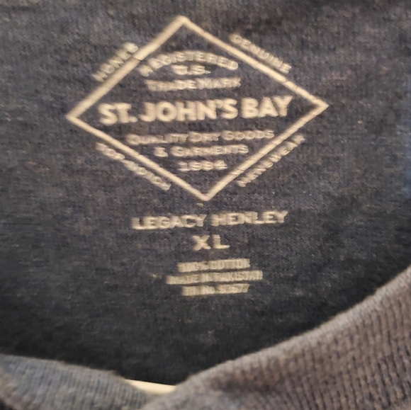 St. John's Bay long sleeve pull-over Size XL - Picture 3 of 4